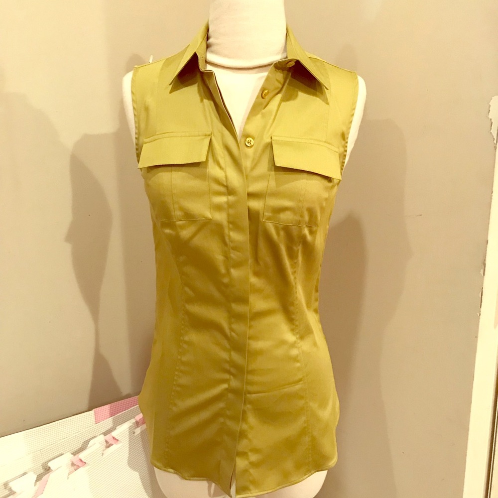 Thomas Pink sleeveless blouse